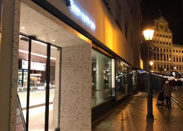 New Luxury 3 At Rathausplatz Апартаменти *