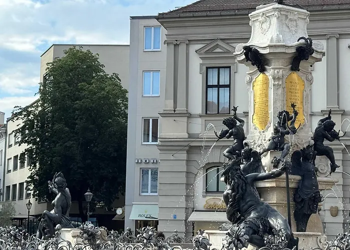 Апартаменти New Luxury 3 At Rathausplatz *