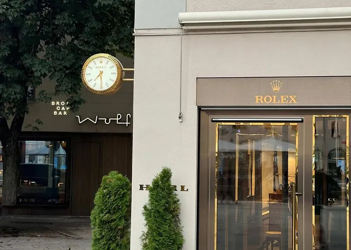 New Luxury 3 At Rathausplatz *