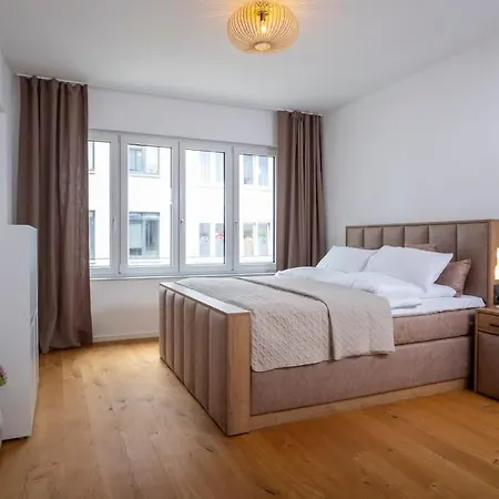 New Luxury 3 At Rathausplatz Appartement