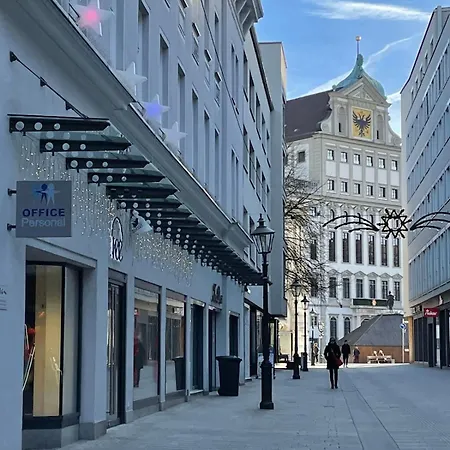 Goldenkey-suites - Luxury 'leopold Mozart' - 3 - Air Conditioning - Prime Location Rathausplatz Augsburg