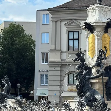 Apartman New Luxury 3 At Rathausplatz *