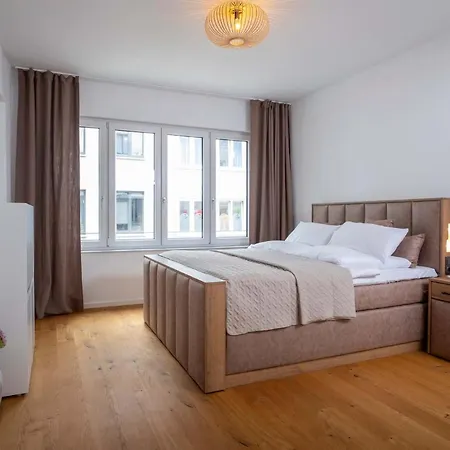 Apartment New Luxury 3 At Rathausplatz
