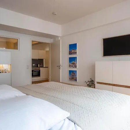 Apartment New Luxury 3 At Rathausplatz