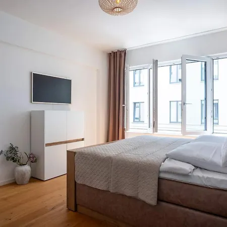 Goldenkey-suites - Luxury 'leopold Mozart' - 3 - Air Conditioning - Prime Location Rathausplatz Apartment *