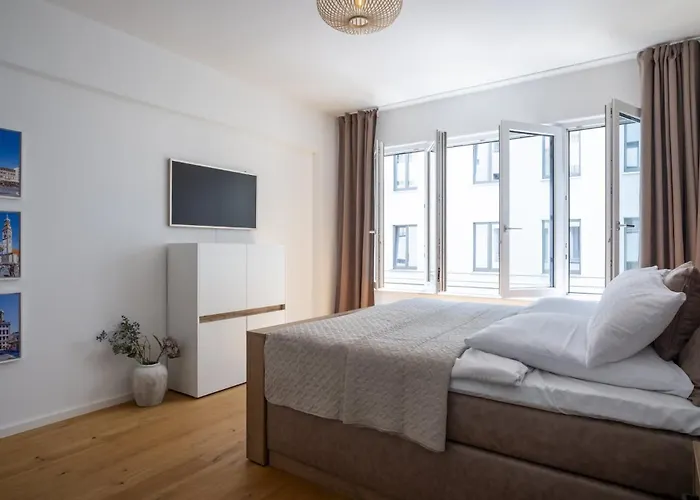 Apartment New Luxury 3 At Rathausplatz *