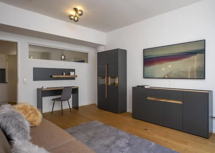New Luxury 3 At Rathausplatz Apartment